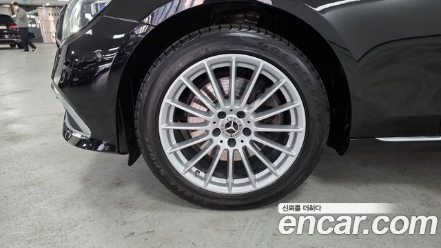 Mercedes-Benz E-Class E220d 4MATIC Exclusive