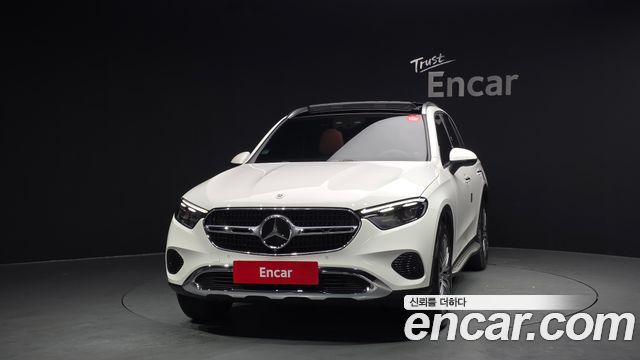 Mercedes-Benz GLC-Class GLC 300 4MATIC Avantgarde