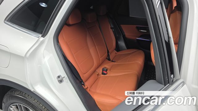 Mercedes-Benz GLC-Class GLC 300 4MATIC Avantgarde