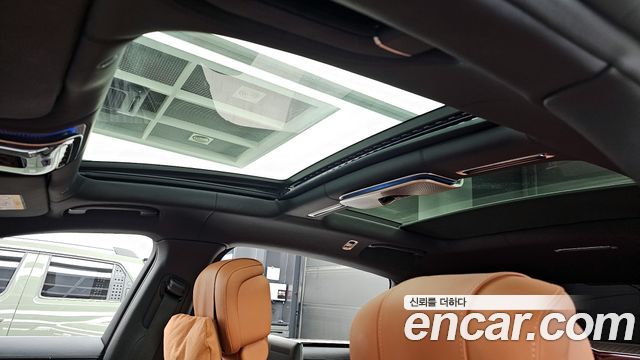 Mercedes-Benz S-Class Maybach S680 4MATIC