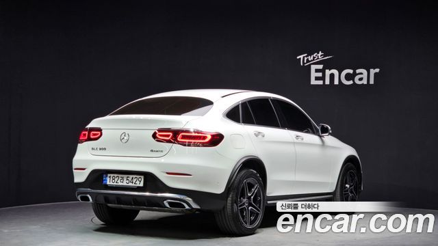 Mercedes-Benz GLC-Class GCL300 4MATIC Coupe