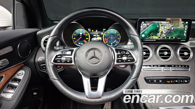 Mercedes-Benz GLC-Class GCL300 4MATIC Coupe
