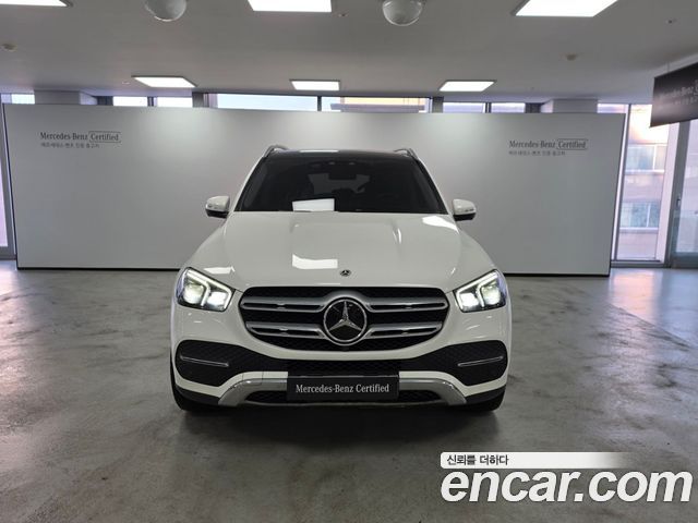 Mercedes-Benz GLE-Class GLE300d 4MATIC