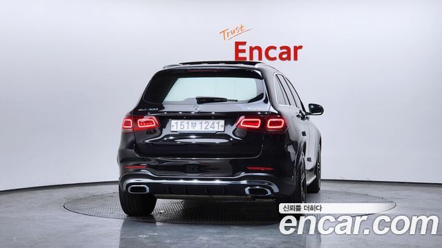 Mercedes-Benz GLC-Class GLC300 4MATIC Premium