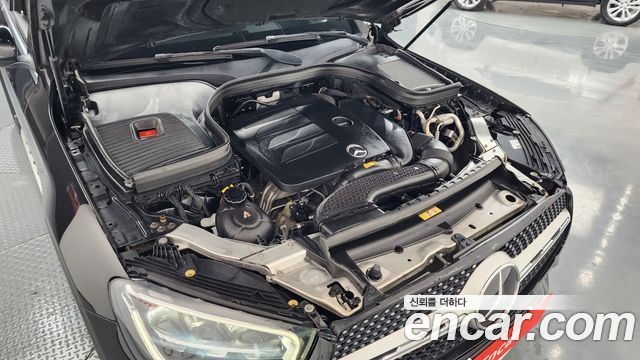 Mercedes-Benz GLC-Class GLC300 4MATIC Premium