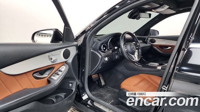 Mercedes-Benz GLC-Class GLC300 4MATIC Premium