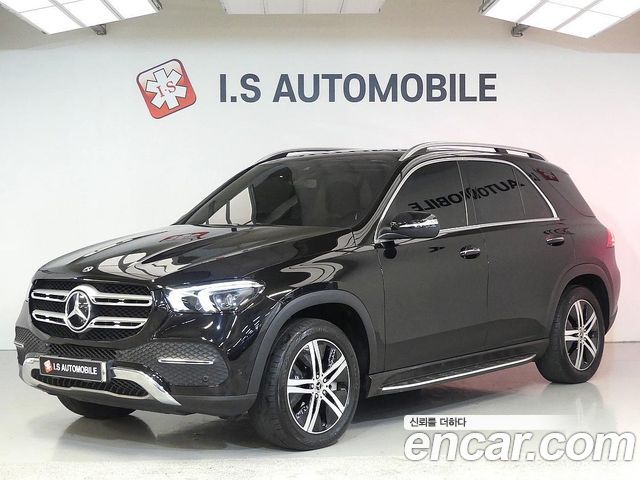 Mercedes-Benz GLE-Class GLE300d 4MATIC