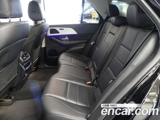 Mercedes-Benz GLE-Class GLE300d 4MATIC