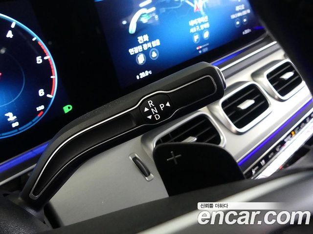 Mercedes-Benz GLE-Class GLE300d 4MATIC