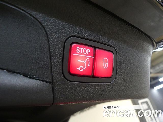 Mercedes-Benz GLE-Class GLE300d 4MATIC