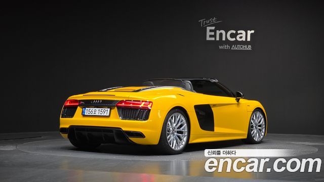 Audi R8 5.2 V10 Spyder