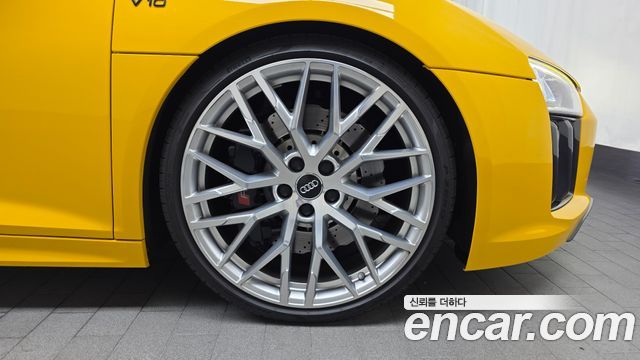 Audi R8 5.2 V10 Spyder
