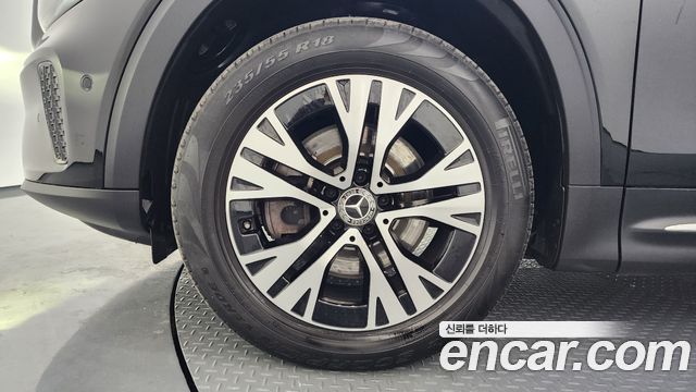 Mercedes-Benz GLB-Class GLB200 d
