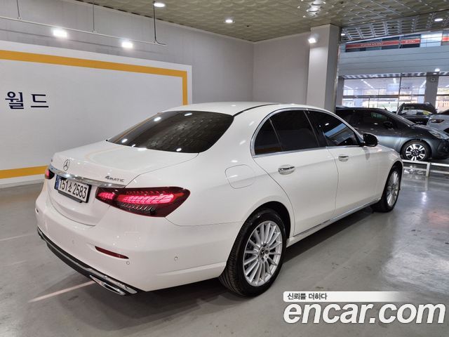 Mercedes-Benz E-Class E220d 4MATIC Exclusive