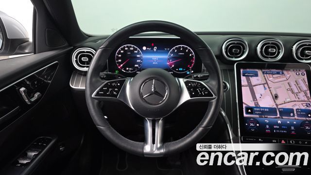 Mercedes-Benz C-Class C200 4MATIC Avantgarde
