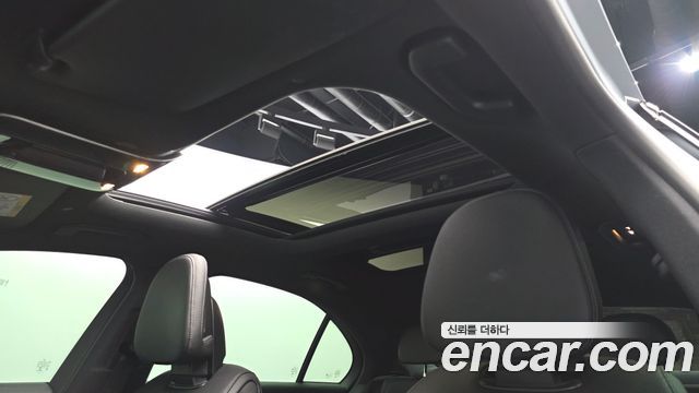 Mercedes-Benz C-Class C200 4MATIC Avantgarde