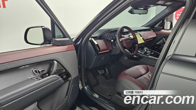 Land Rover Range Rover Sport P550E Dynamic HSE