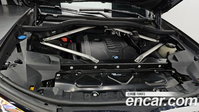 BMW X7 xDrive 40i M Sport 6STR
