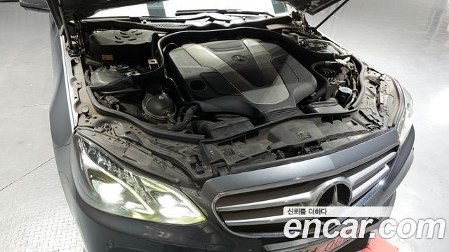Mercedes-Benz E-Class E350 BlueTec 4MATIC