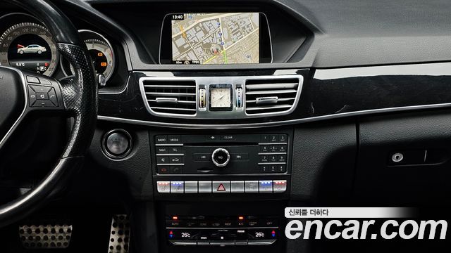 Mercedes-Benz E-Class E350 BlueTec 4MATIC
