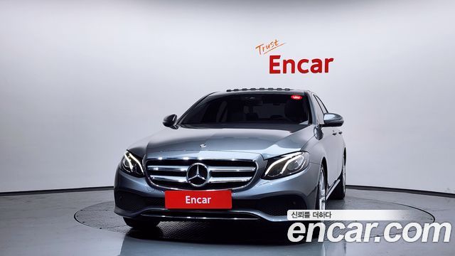 Mercedes-Benz E-Class E200 Avantgarde