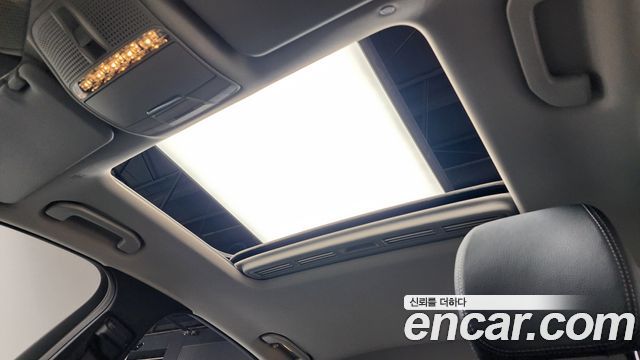 Mercedes-Benz E-Class E200 Avantgarde