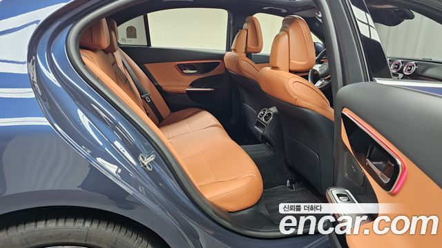 Mercedes-Benz C-Class C200 Avantgarde