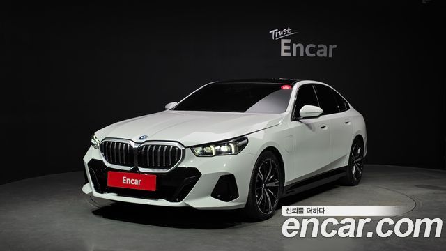 BMW 5-Series 530e M Sport