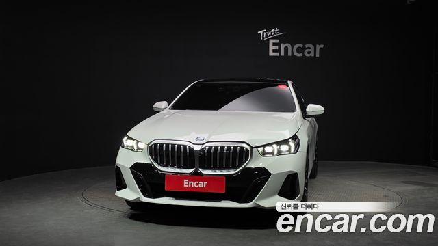 BMW 5-Series 530e M Sport