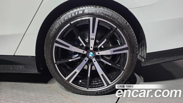 BMW 5-Series 530e M Sport