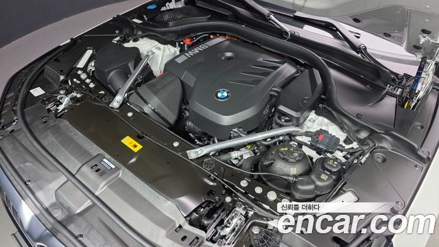 BMW 5-Series 530e M Sport