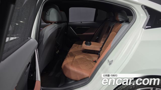 BMW 5-Series 530e M Sport