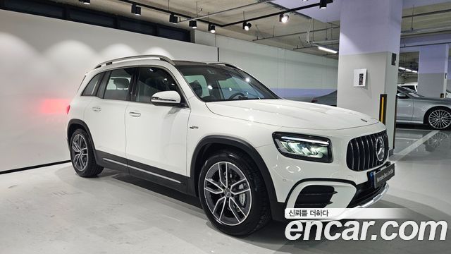 Mercedes-Benz GLB-Class AMG GLB35 4MATIC