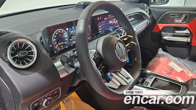 Mercedes-Benz GLB-Class AMG GLB35 4MATIC