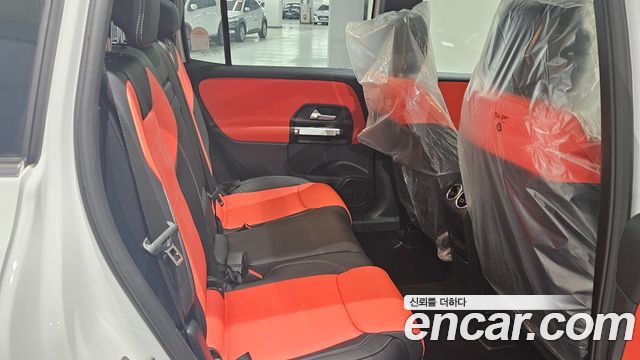 Mercedes-Benz GLB-Class AMG GLB35 4MATIC