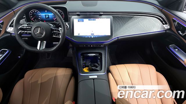 Mercedes-Benz E-Class E200 AMG Line