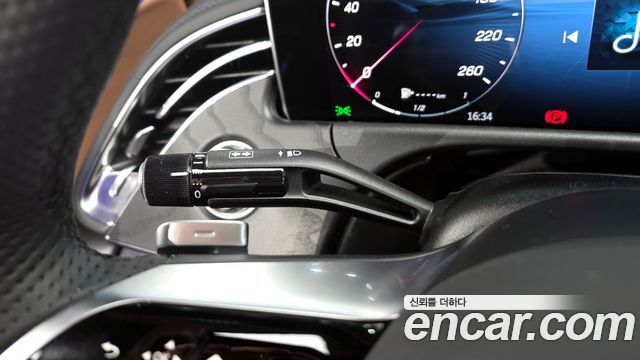 Mercedes-Benz E-Class E200 AMG Line
