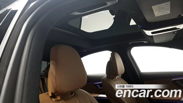 Mercedes-Benz E-Class E200 AMG Line