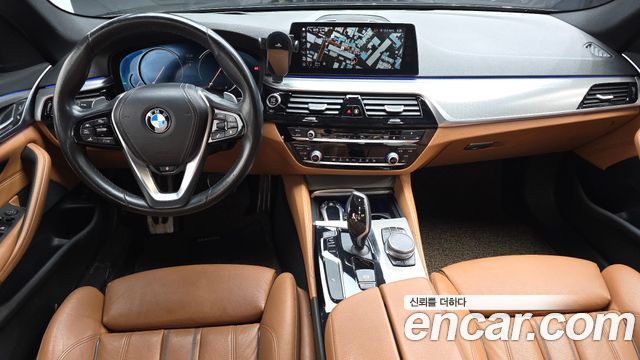 BMW 5-Series 520d M Sport package
