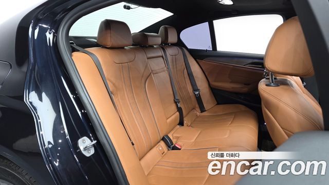 BMW 5-Series 520d M Sport package