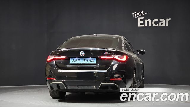 BMW i4 M50