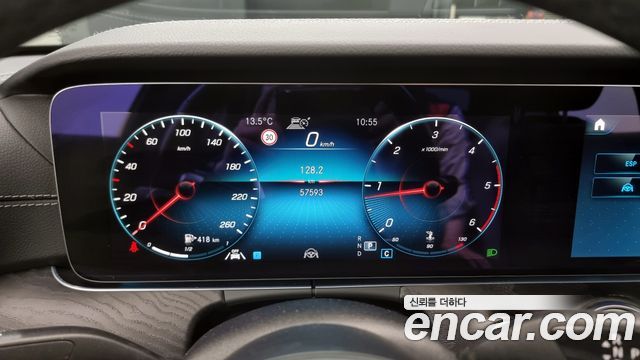 Mercedes-Benz E-Class E220d 4MATIC AMG Line
