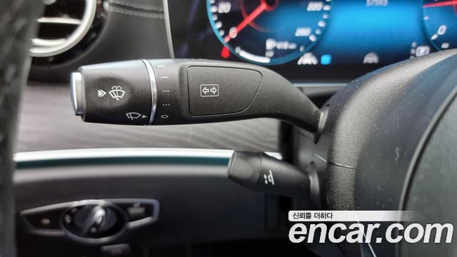Mercedes-Benz E-Class E220d 4MATIC AMG Line