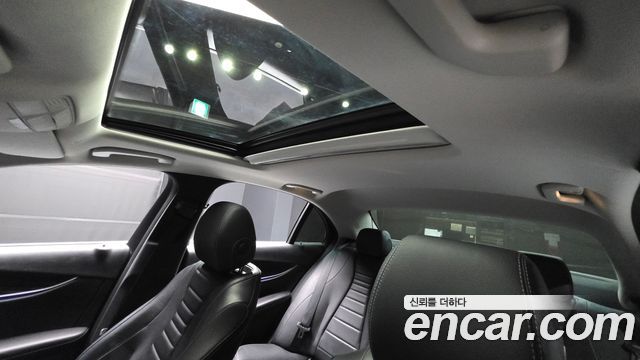 Mercedes-Benz E-Class E220d 4MATIC Avantgarde