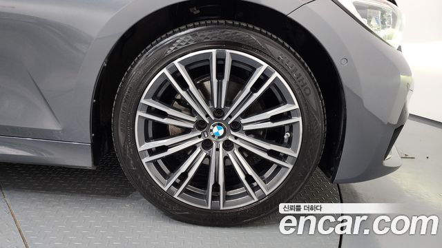 BMW 3-Series 320i M Sport