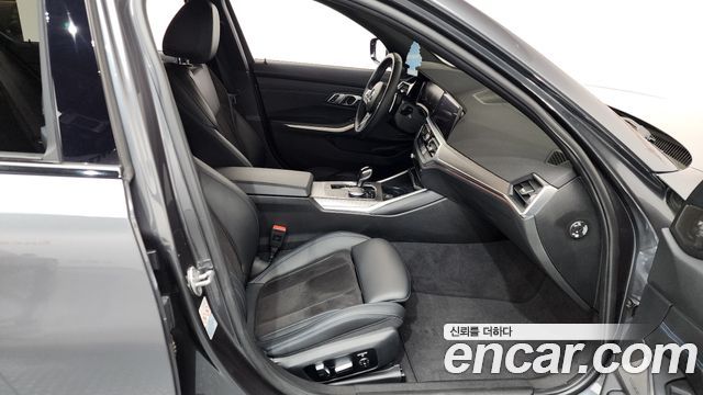 BMW 3-Series 320i M Sport