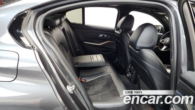 BMW 3-Series 320i M Sport