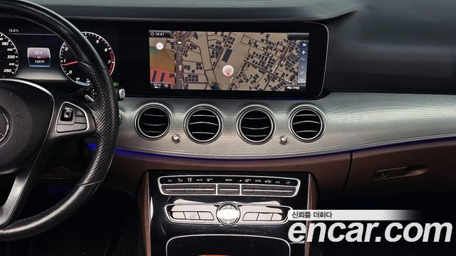 Mercedes-Benz E-Class E300 AMG Line