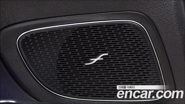 Mercedes-Benz C-Class W206 C300 4MATIC AMG Line
