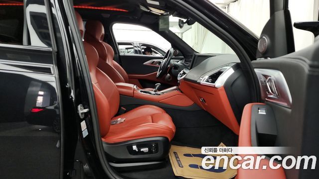 BMW XM 4.4